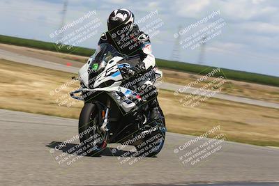 media/Apr-26-2024-TrackDaz (Fri) [[c4b677d280]]/B Group/120pm (Wheelie Bump)/